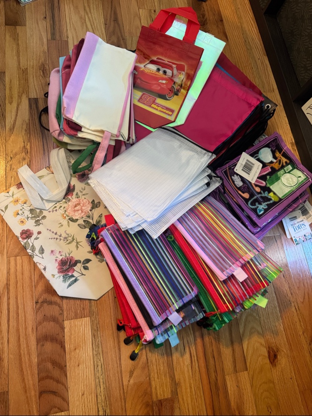 Assorted bags great for giveaways/gifts total of 124